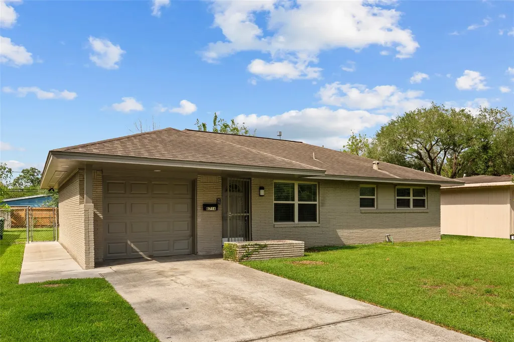 6714 Langdon Lane Houston TX 77074