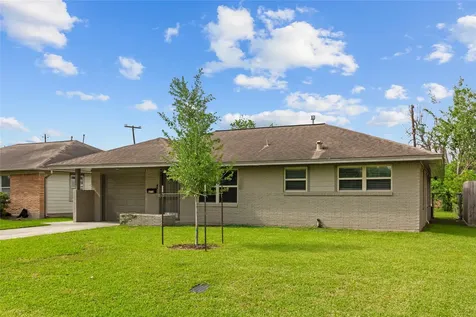 6714 Langdon Lane Houston TX 77074