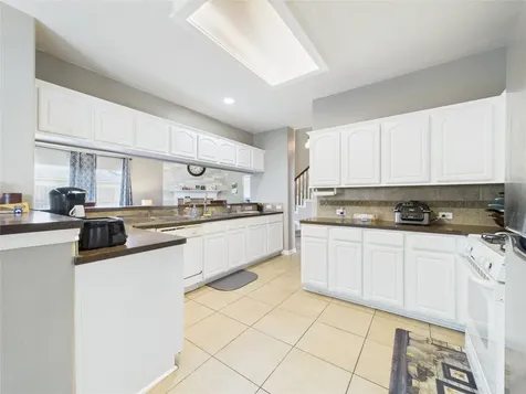1484 Allison Street Alvin TX 77511