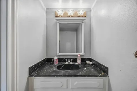 5223 Arboles Drive Houston TX 77035