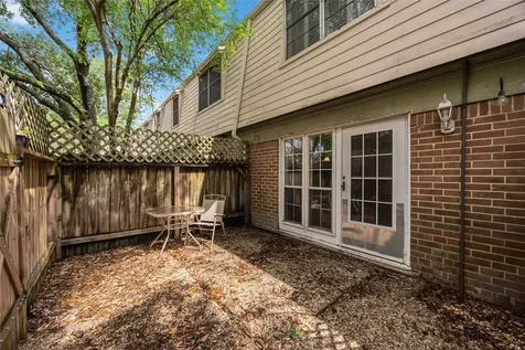 5223 Arboles Drive Houston TX 77035