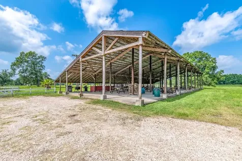129 Shoreline Drive Cleveland TX 77327