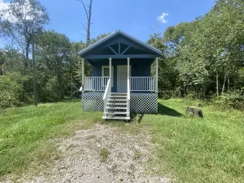 129 Shoreline Drive Cleveland TX 77327