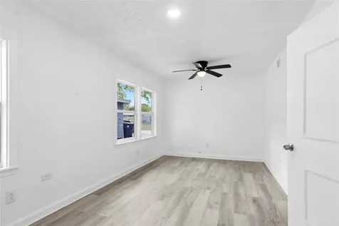 3018 Vance Avenue Texas City TX 77590