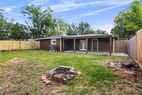 3018 Vance Avenue Texas City TX 77590