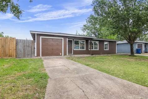 3018 Vance Avenue Texas City TX 77590