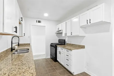 3018 Vance Avenue Texas City TX 77590