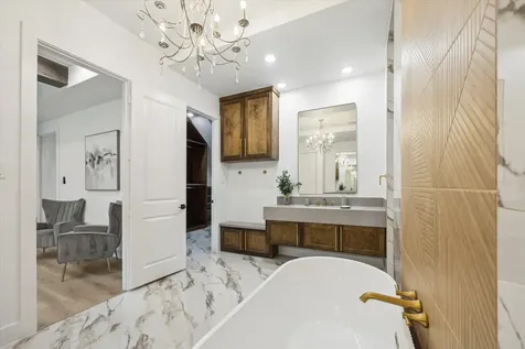 211 St Andrews Drive New Ulm TX 78950