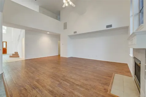 16464 Beewood Glen Drive Sugar Land TX 77498
