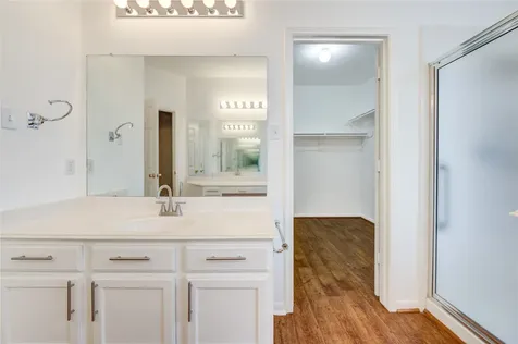 16464 Beewood Glen Drive Sugar Land TX 77498