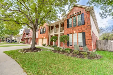 16464 Beewood Glen Drive Sugar Land TX 77498