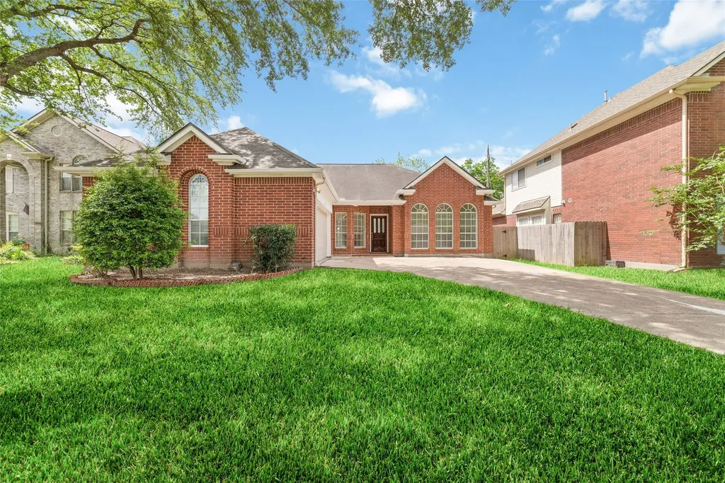 4211 Torrey Creek Lane Houston TX 77014