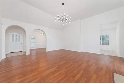 4211 Torrey Creek Lane Houston TX 77014