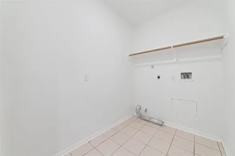 4211 Torrey Creek Lane Houston TX 77014