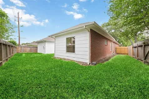 4211 Torrey Creek Lane Houston TX 77014