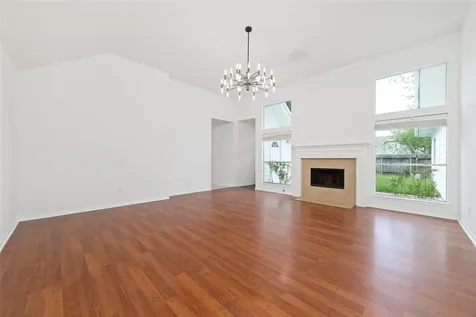 4211 Torrey Creek Lane Houston TX 77014