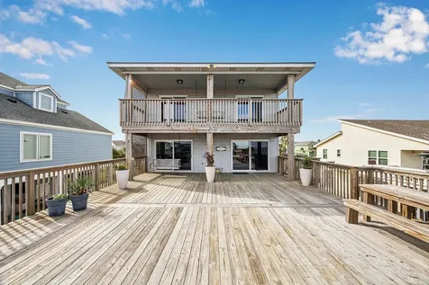 1814 Tiki Drive Tiki Island TX 77554