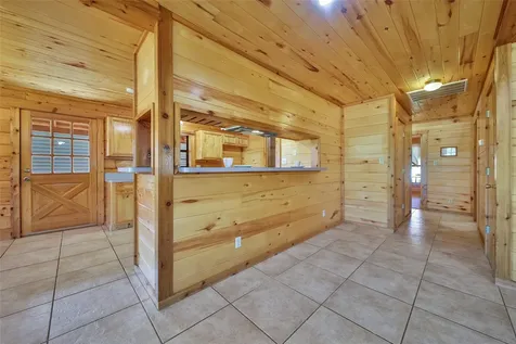 76 Hunters Creek Drive Huntsville TX 77340