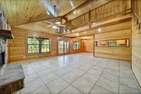 76 Hunters Creek Drive Huntsville TX 77340