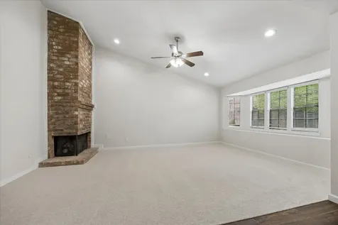 12625 Memorial Drive 42 Houston TX 77024