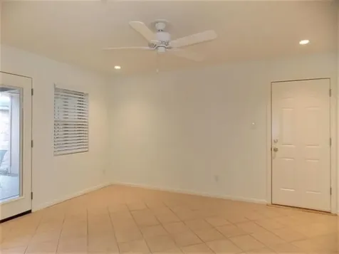 5662 Longwood Street Beaumont TX 77707