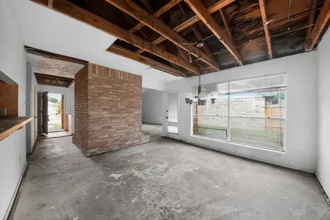 11511 Dell Hollow Drive Houston TX 77066