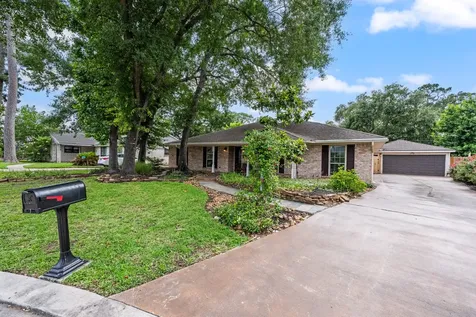 28923 Pine Hill Drive Shenandoah TX 77381