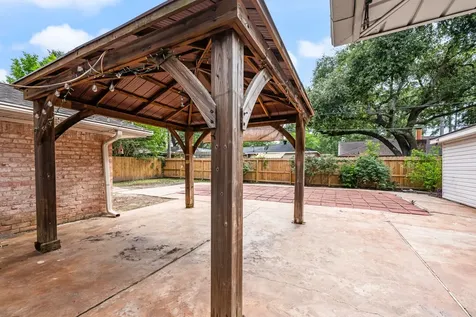 28923 Pine Hill Drive Shenandoah TX 77381