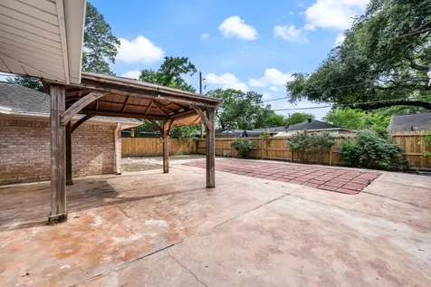 28923 Pine Hill Drive Shenandoah TX 77381