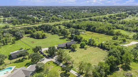 12421 Roy Road Cr105 Brookside TX 77581