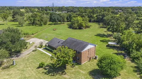 12421 Roy Road Cr105 Brookside TX 77581