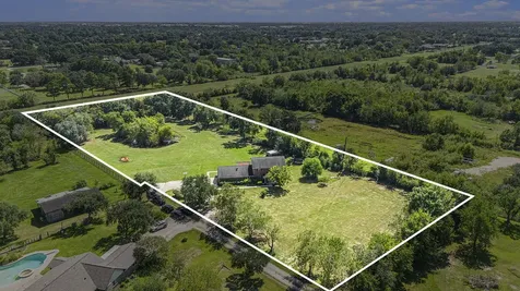 12421 Roy Road Cr105 Brookside TX 77581