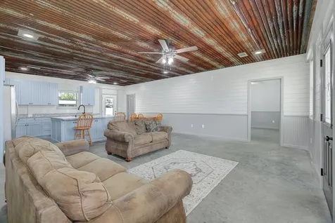 289 County Road 2250 Cleveland TX 77327