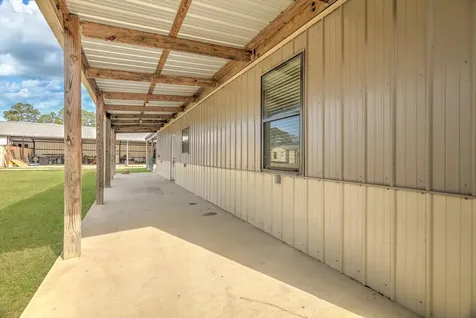 289 County Road 2250 Cleveland TX 77327