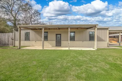 289 County Road 2250 Cleveland TX 77327