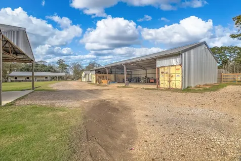 289 County Road 2250 Cleveland TX 77327