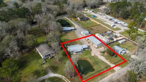 289 County Road 2250 Cleveland TX 77327