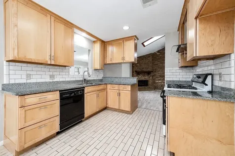 10523 Sagevale Lane Houston TX 77089
