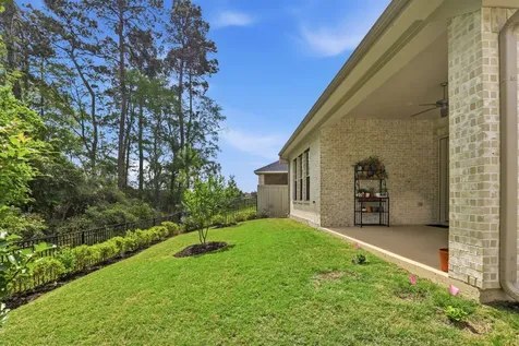 311 Bananaquit Way Magnolia TX 77354