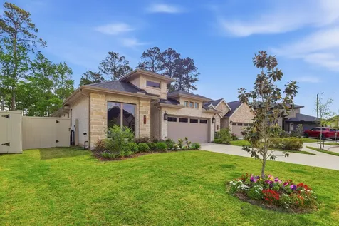 311 Bananaquit Way Magnolia TX 77354