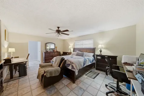 201 Amber Lane League City TX 77573