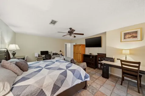 201 Amber Lane League City TX 77573