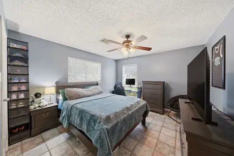 201 Amber Lane League City TX 77573