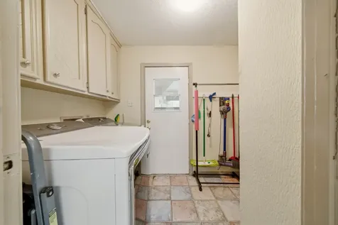 201 Amber Lane League City TX 77573