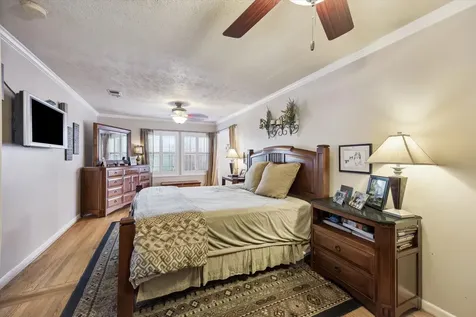 1423 Richelieu Lane Houston TX 77018