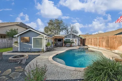 1423 Richelieu Lane Houston TX 77018