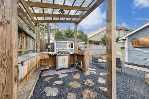 1423 Richelieu Lane Houston TX 77018