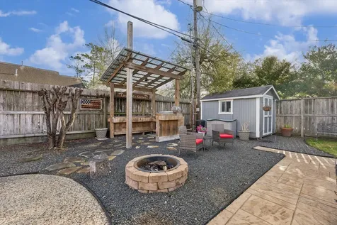 1423 Richelieu Lane Houston TX 77018