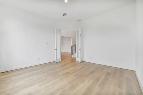 1673 Birch Lake Bend Friendswood TX 77546