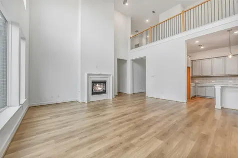 1673 Birch Lake Bend Friendswood TX 77546